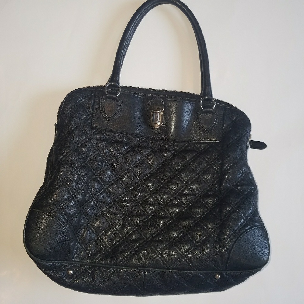 Marc Jacobs quilted black shoulder bag